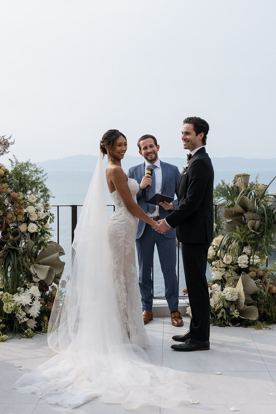 An Intimate Oceanfront Wedding in Puerto Vallarta with Coastal Elegance & Sculptural Florals