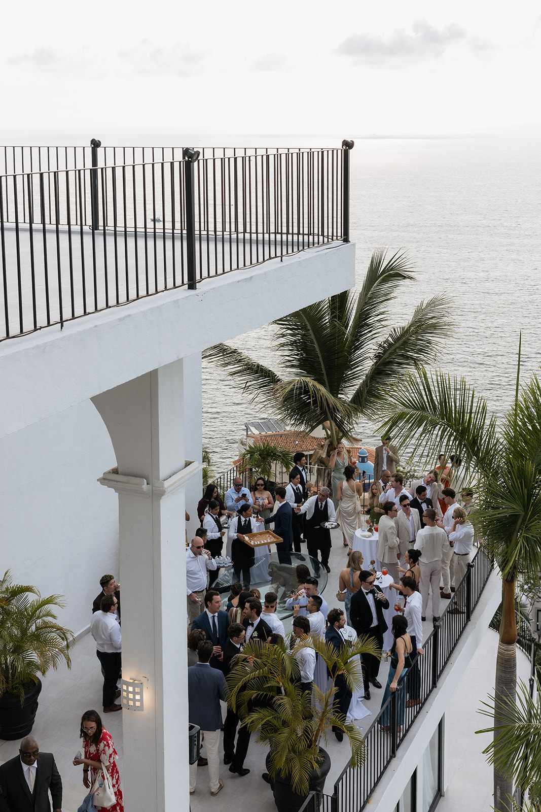 An Intimate Oceanfront Wedding in Puerto Vallarta with Coastal Elegance & Sculptural Florals