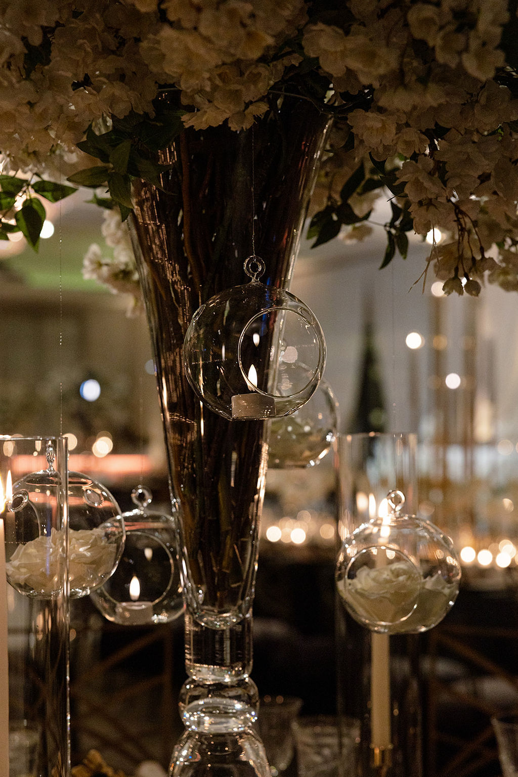 A Historic, Italian-Inspired Wedding at Cuneo Mansion & Gardens