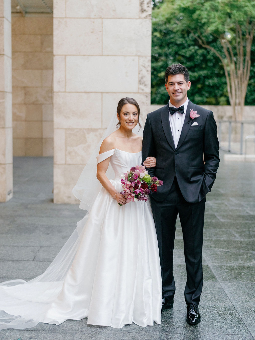 A Romantic Rainy-Day Wedding in Dallas