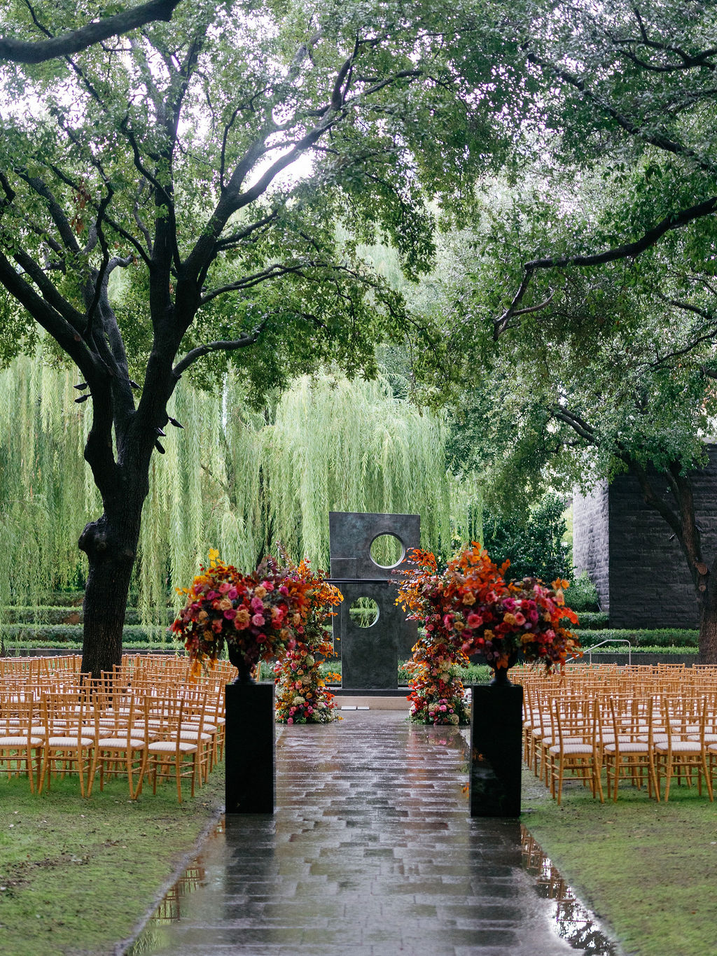 A Romantic Rainy-Day Wedding in Dallas