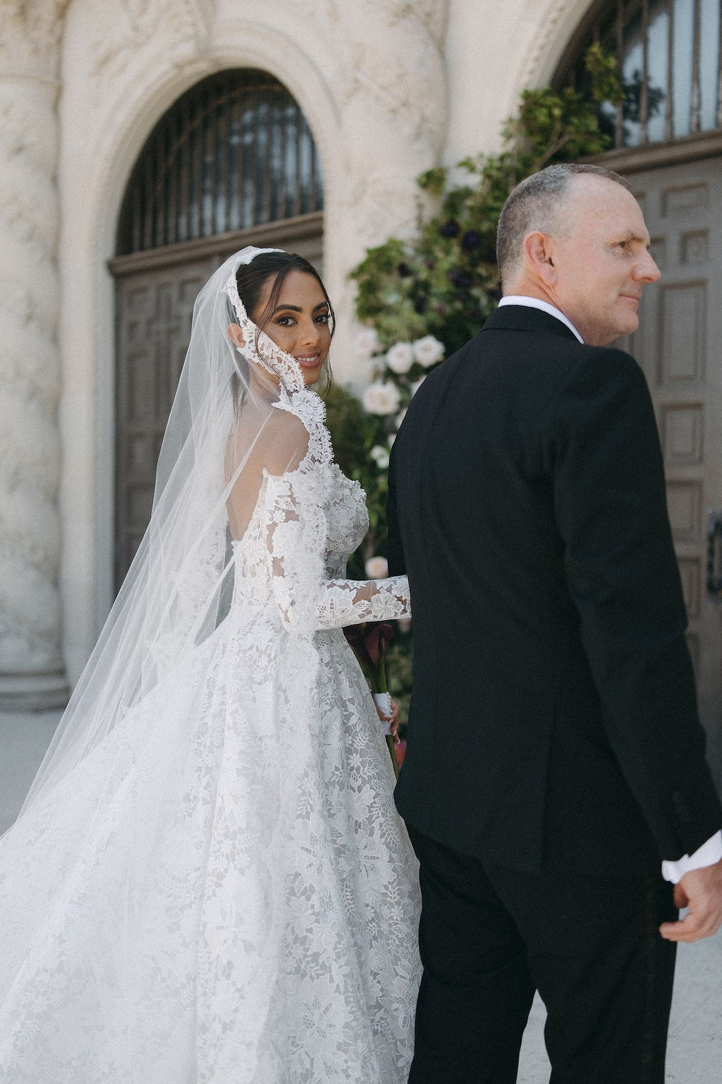 This Palm Beach Wedding Was a Romantic 'Night at The Museum' Vibe