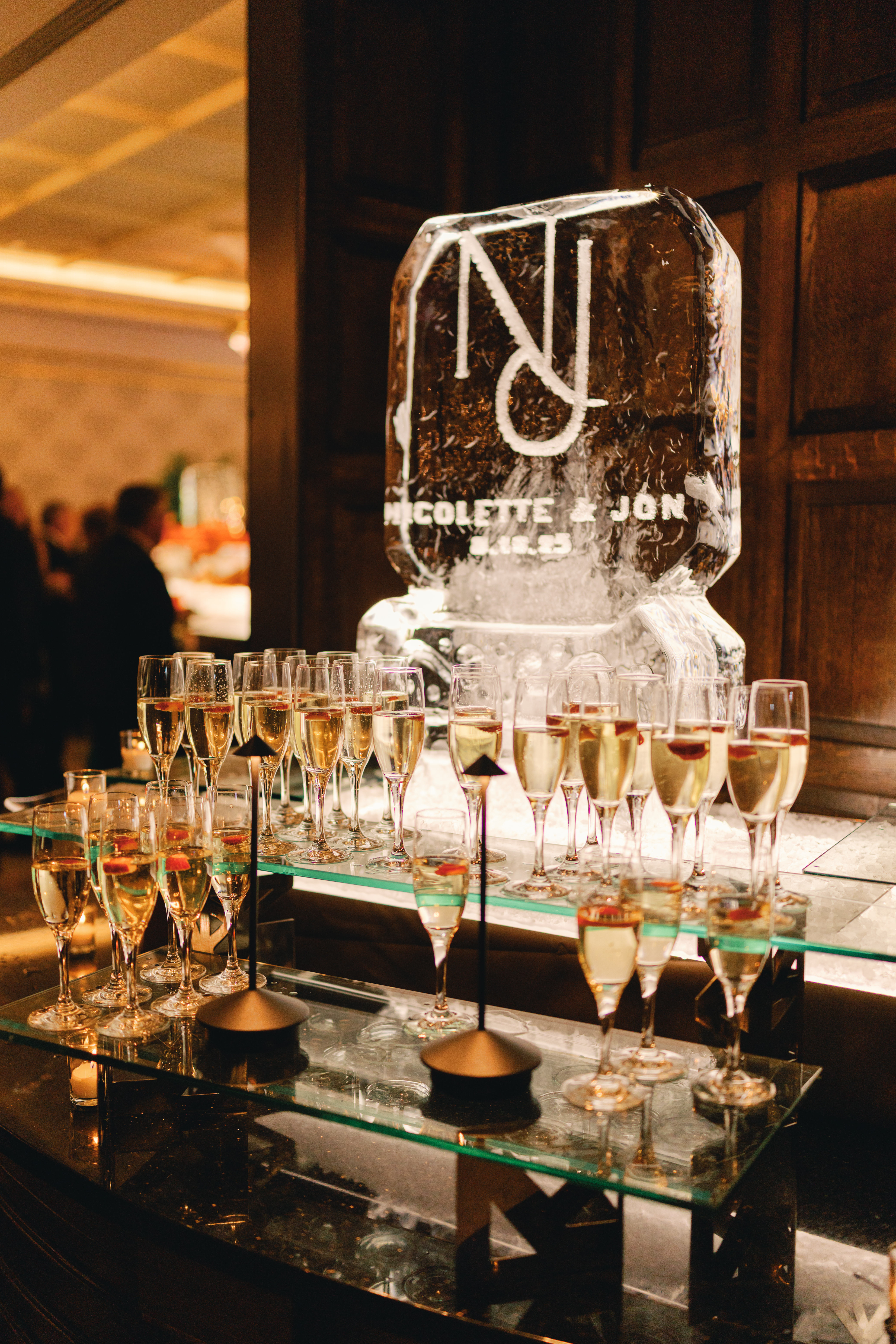 A Glamorous Estate Wedding Inspired By The Great Gatsby