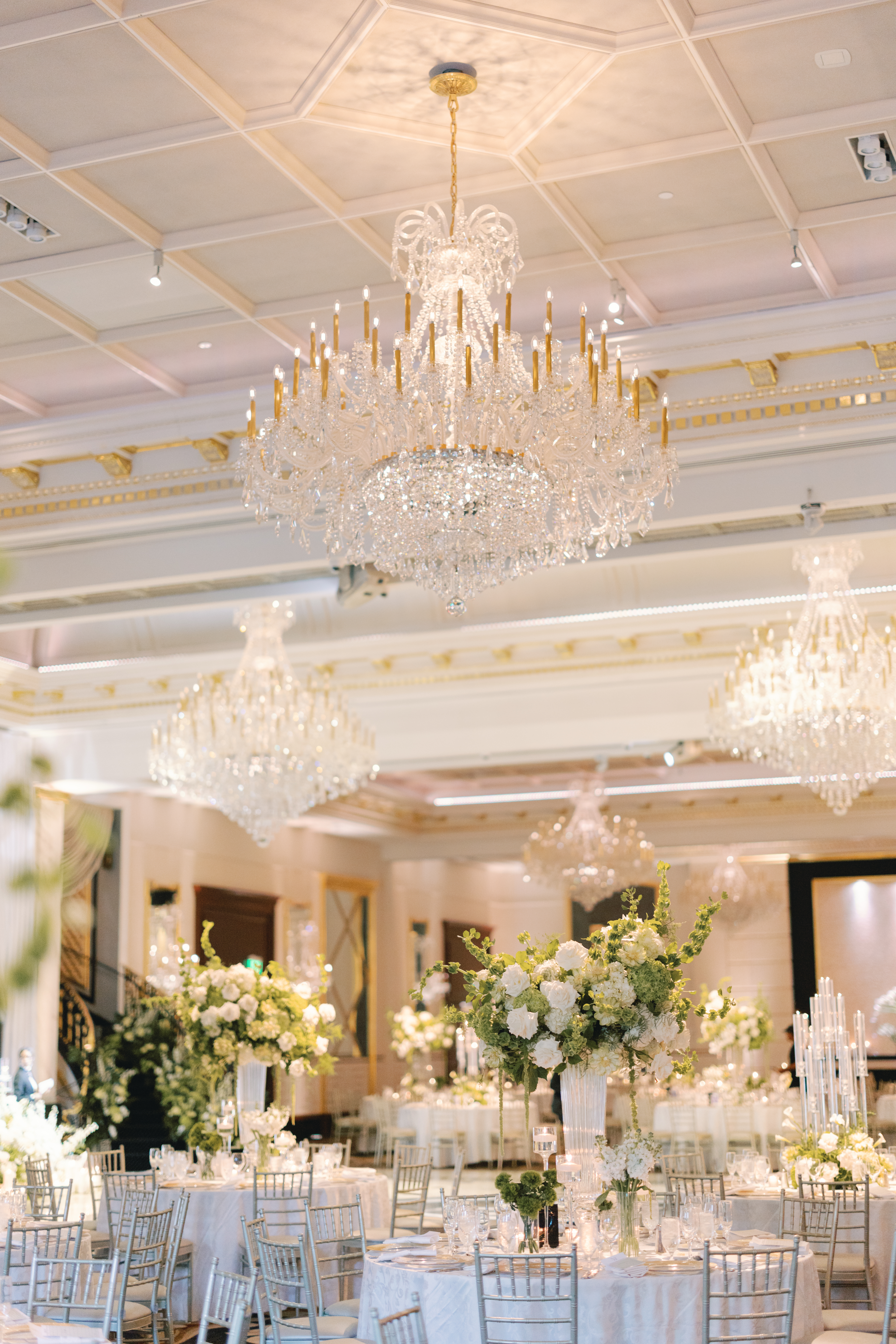 A Glamorous Estate Wedding Inspired By The Great Gatsby