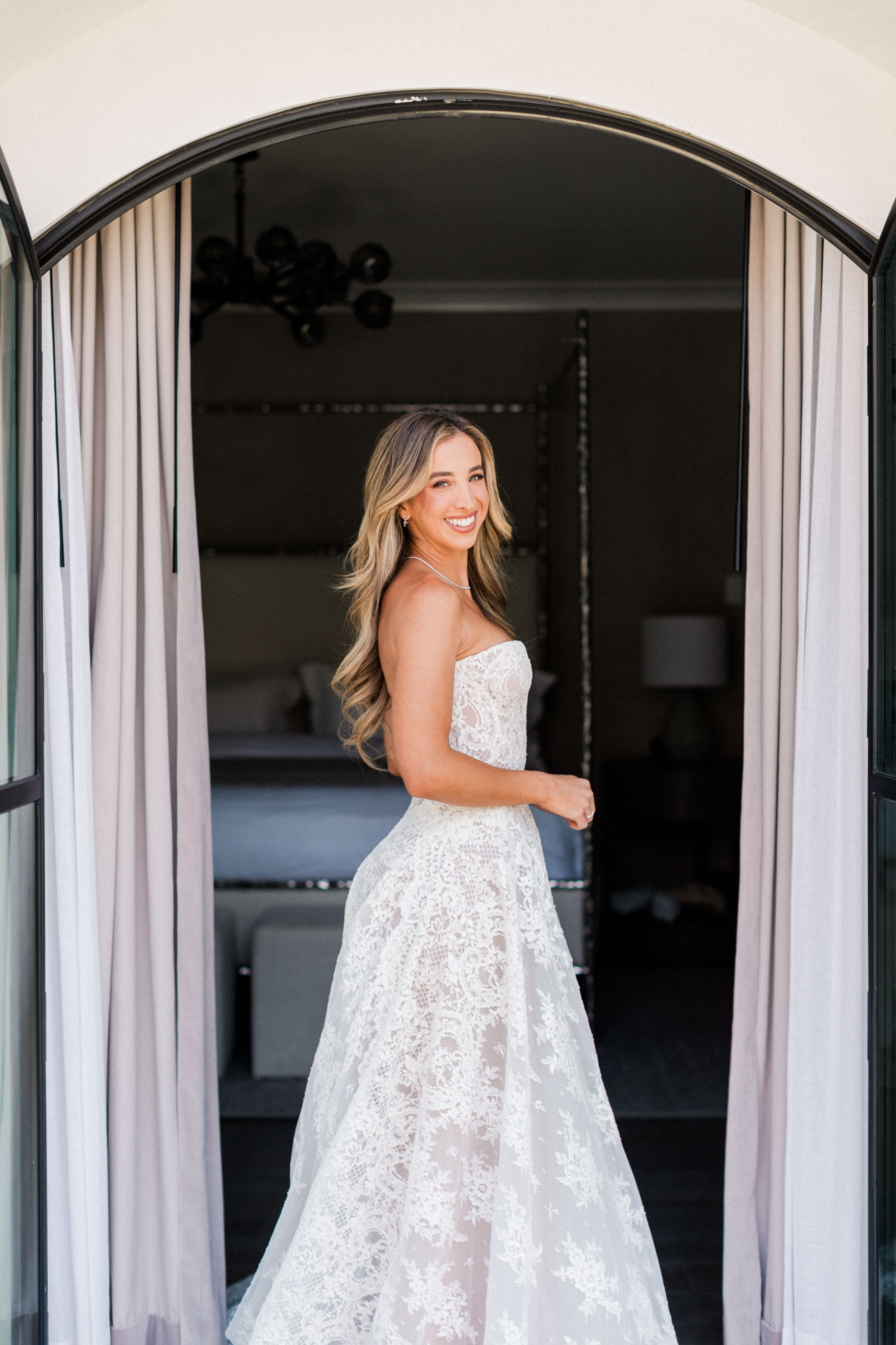 Italian Meets Modern Palm Springs for Katie Austin’s Wedding