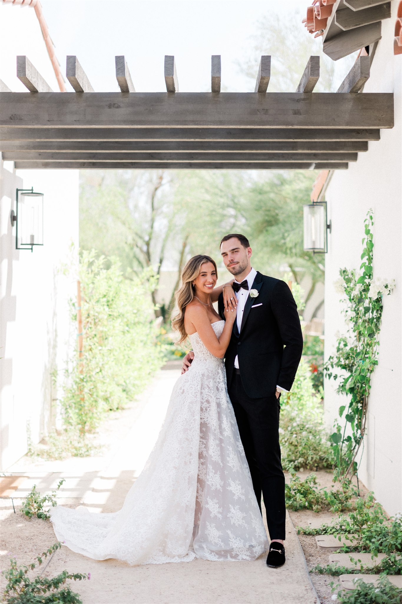 Italian Meets Modern Palm Springs for Katie Austin’s Wedding