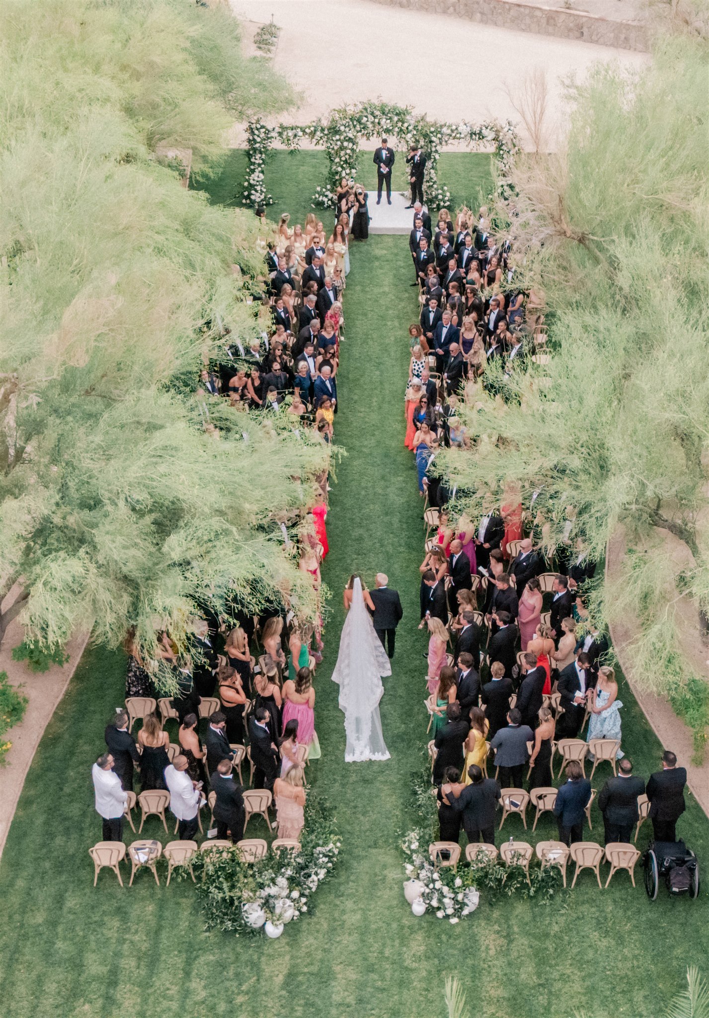 Italian Meets Modern Palm Springs for Katie Austin’s Wedding