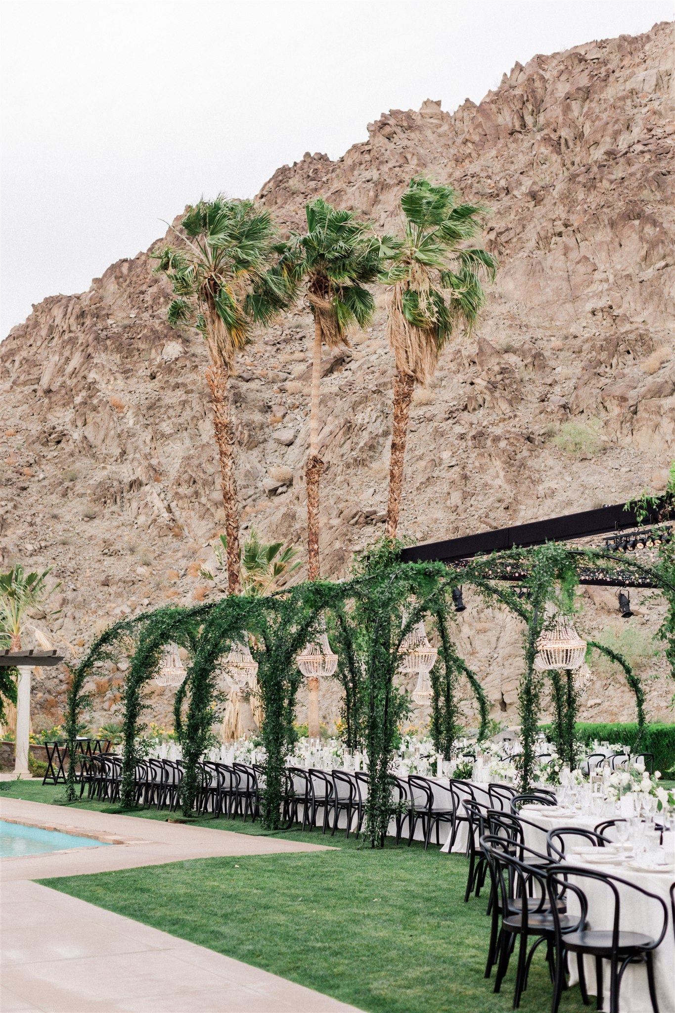 Italian Meets Modern Palm Springs for Katie Austin’s Wedding
