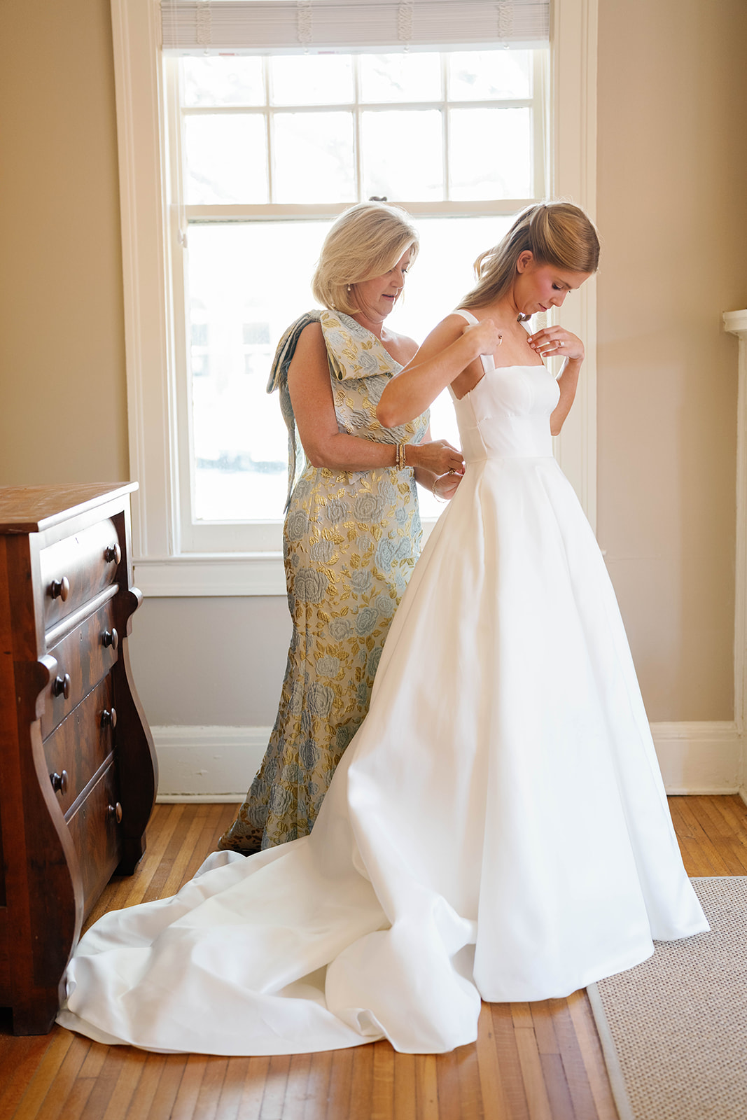 A Southern Garden Wedding at The Bride's Childhood Home - Inspired By This
